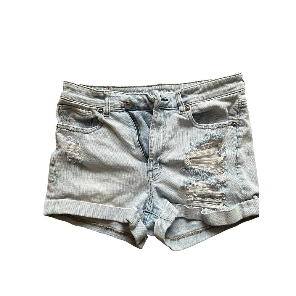 American Eagle Women’s Light Wash Distressed Stretch Denim Shorts Size 6